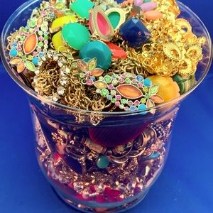 Crafter jewelry maker repurpose jar